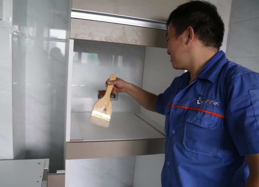 老鐵，這些定制家具的問題扎心了嗎？