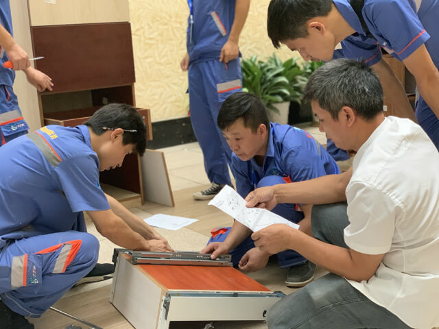 干完活卻收不到錢！安裝師傅有苦說不出來！