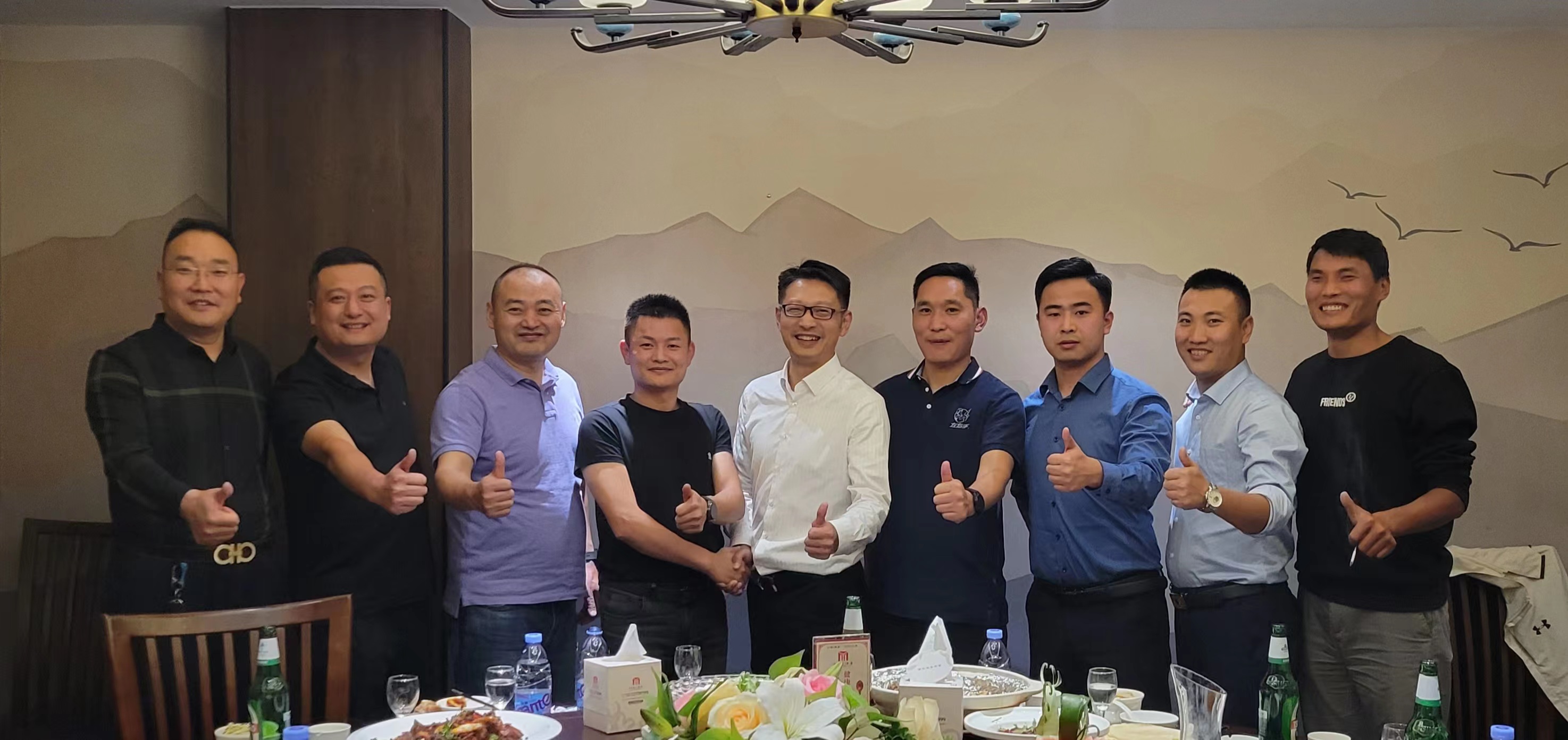 左右手的又一步奮進(jìn)，沖擊山東市場(chǎng)！